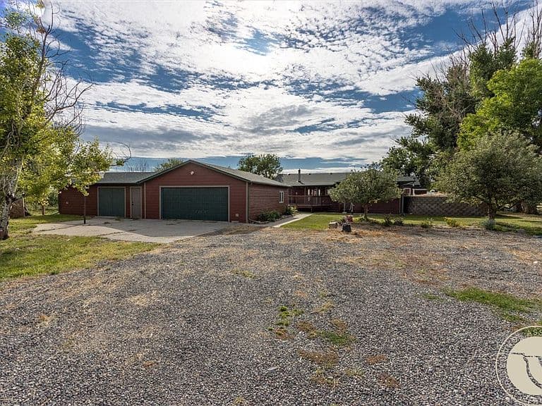 8730 Razor Creek Dr photo 2