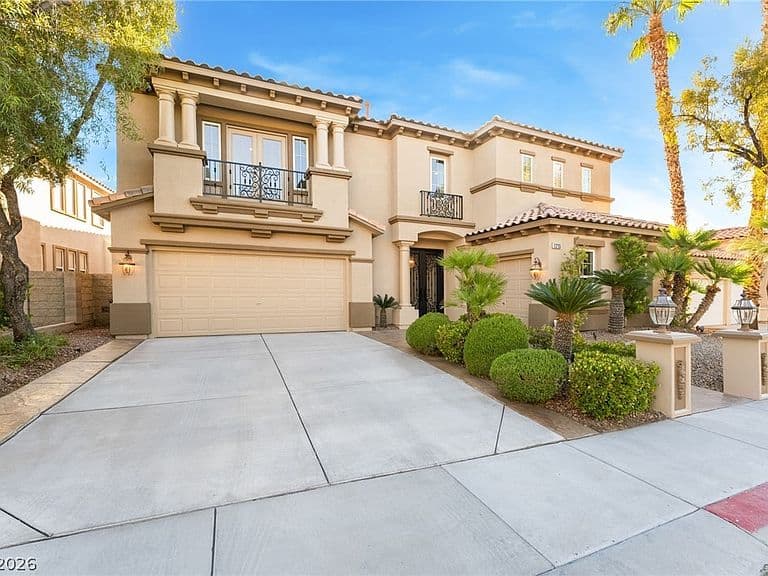 1215 Panini Dr photo 2