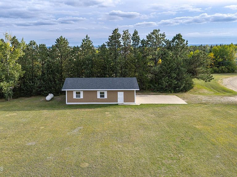 6505 Flickertail Dr photo 3