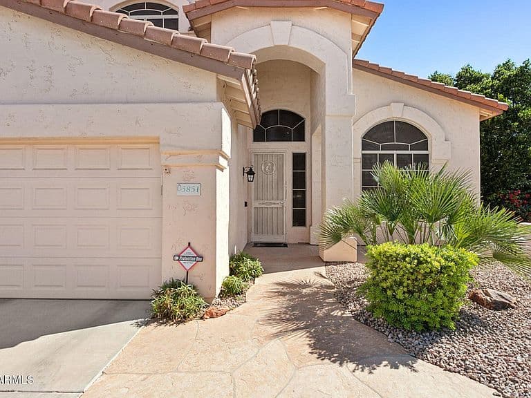 5851 W CHARTER OAK Road photo 3