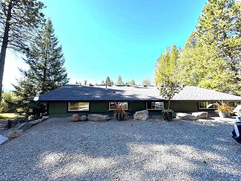594 Upper Rocky Rd photo 5