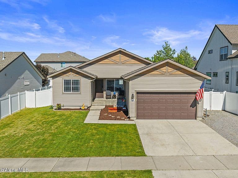 7290 N Bandon Ln photo 2