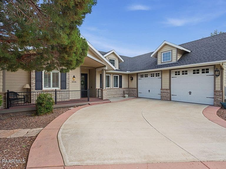 1605 Eagle Mountain Dr photo 5
