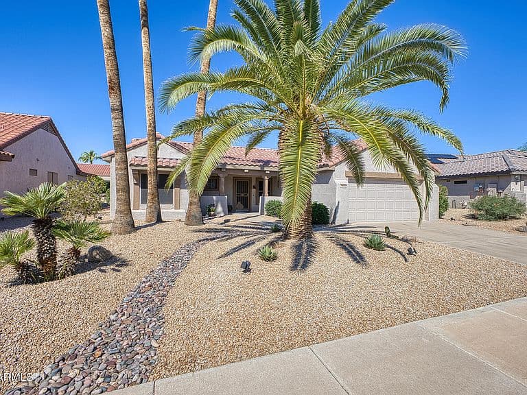 15555 W CORAL POINTE Drive photo 2
