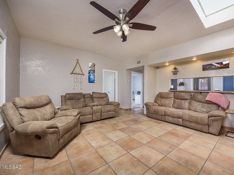 206 N Cherokee Trl photo 4