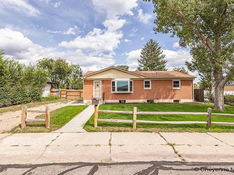 5041 Greybull Ave photo 1