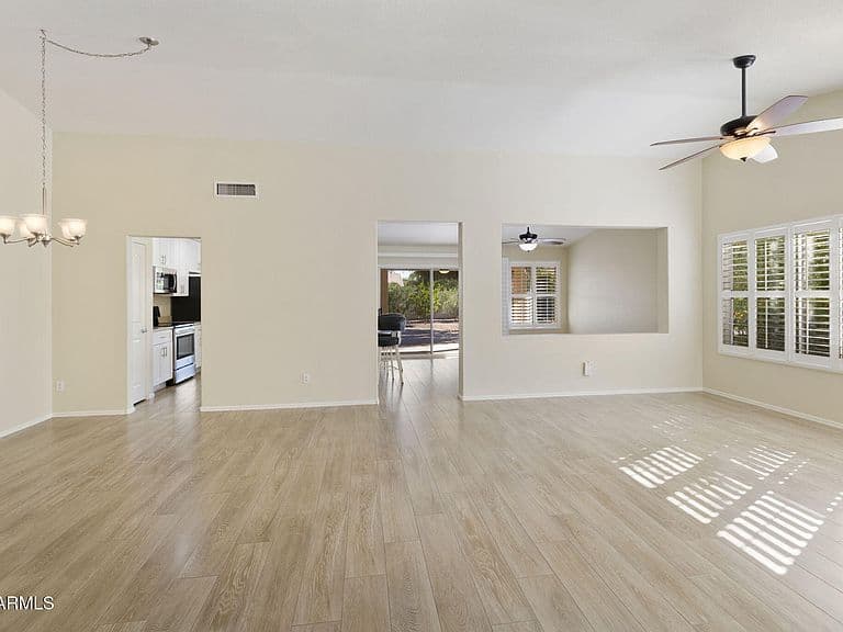 24911 S LAKESTAR Drive photo 5