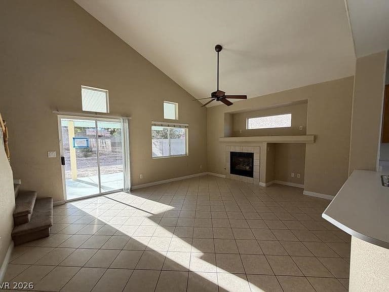 6115 Magic Mesa St photo 4