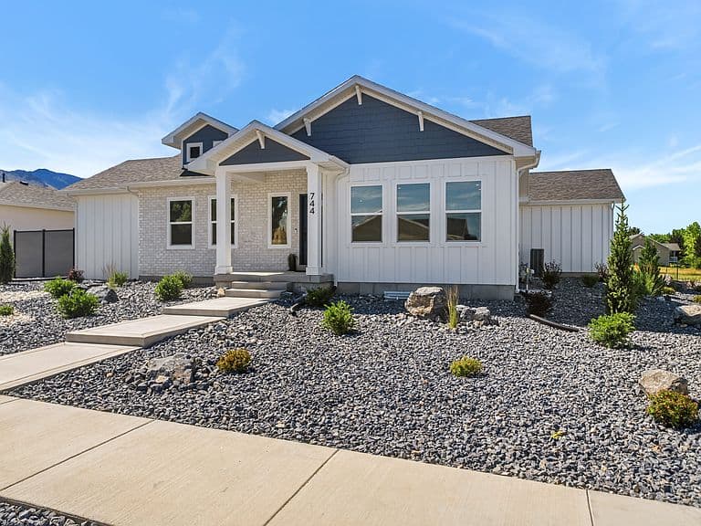 Hallwood (SOG) Plan, Peak View Estates | OLO Builders photo 2