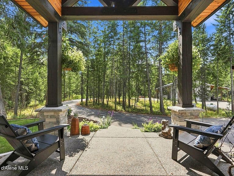 273 Songbird Way photo 2