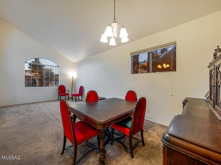 2711 W Camino De La Caterva photo 5