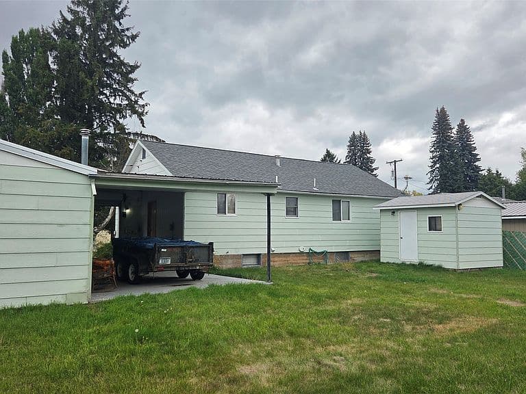 36 Willow Dr photo 4