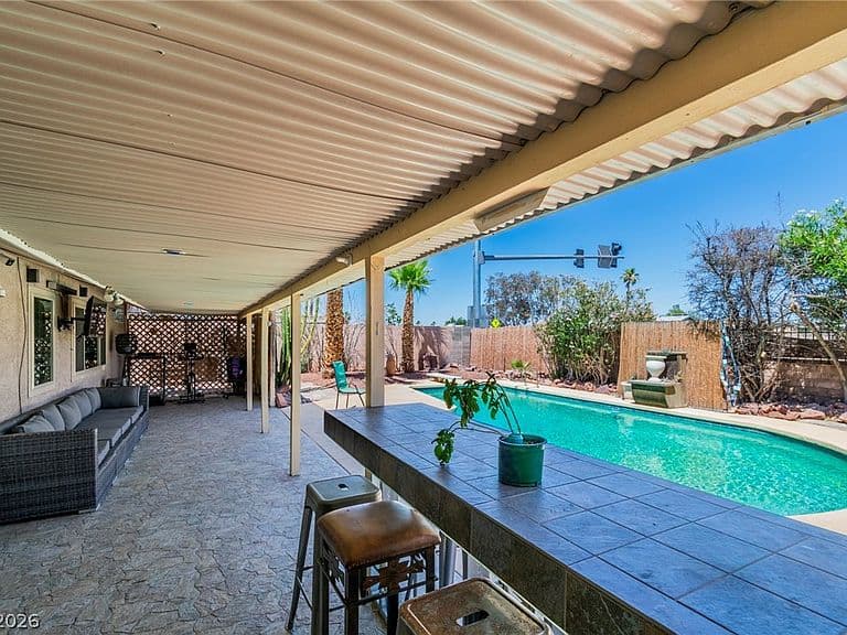 4460 Cranbrook Way photo 3