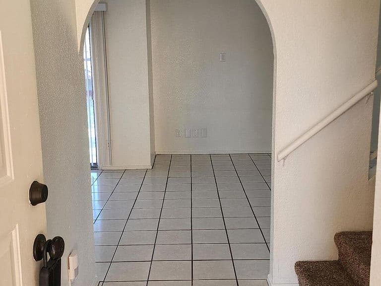 3840 W FOLLEY Street photo 4