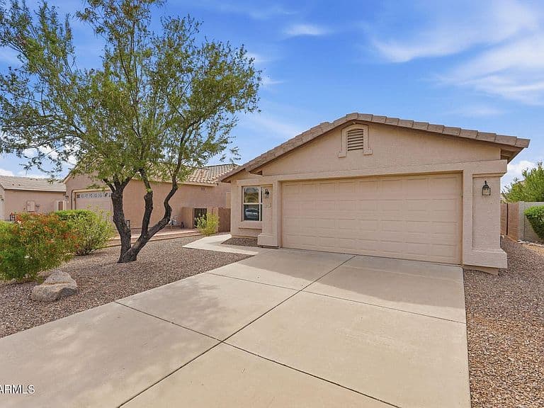3043 E PEACH TREE Drive photo 2