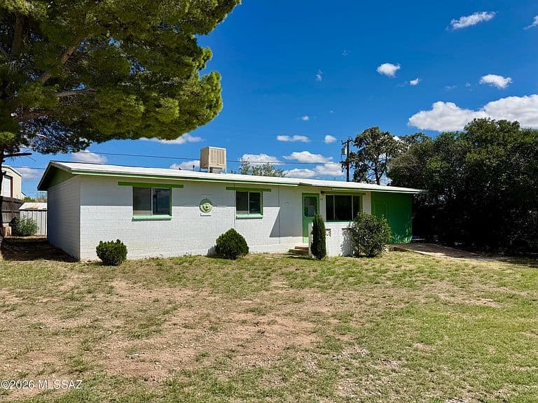 451 Santa Cruz Dr photo 1