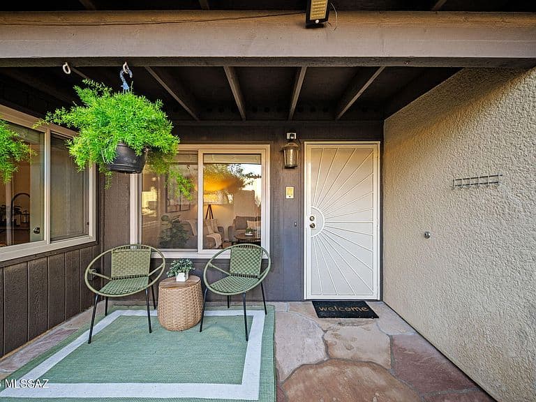 4357 W Pyracantha Dr photo 2