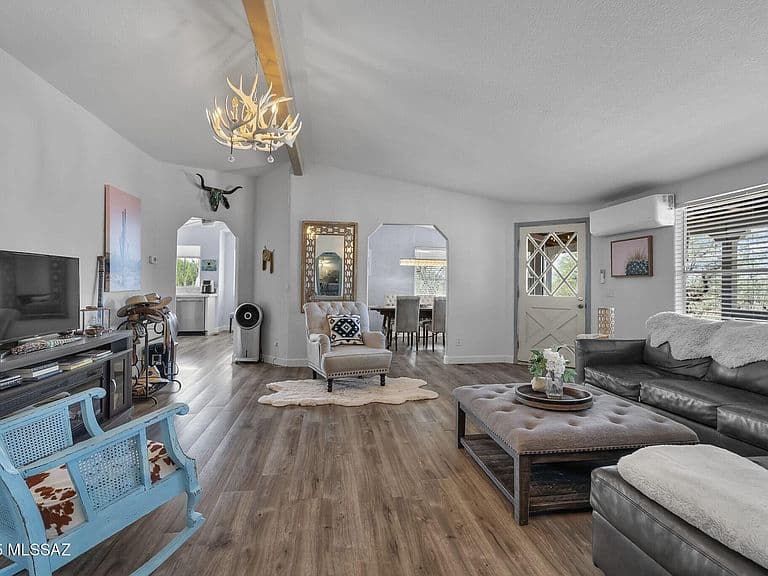 1550 W Eagle Way photo 4
