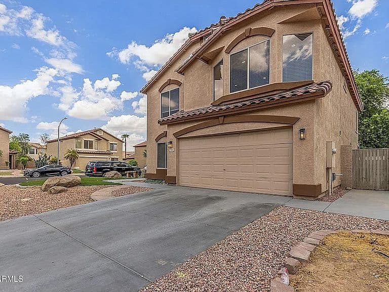 7664 W KRALL Street photo 3