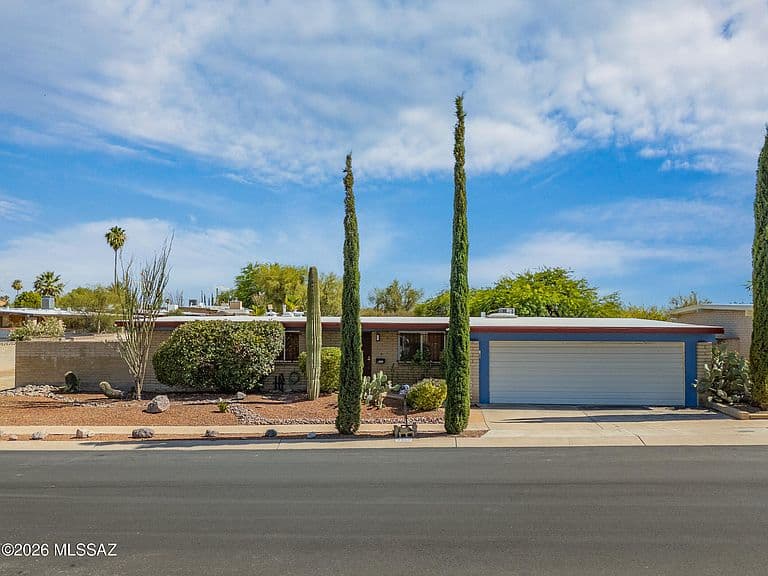9460 E Pikes Peak Dr photo 1