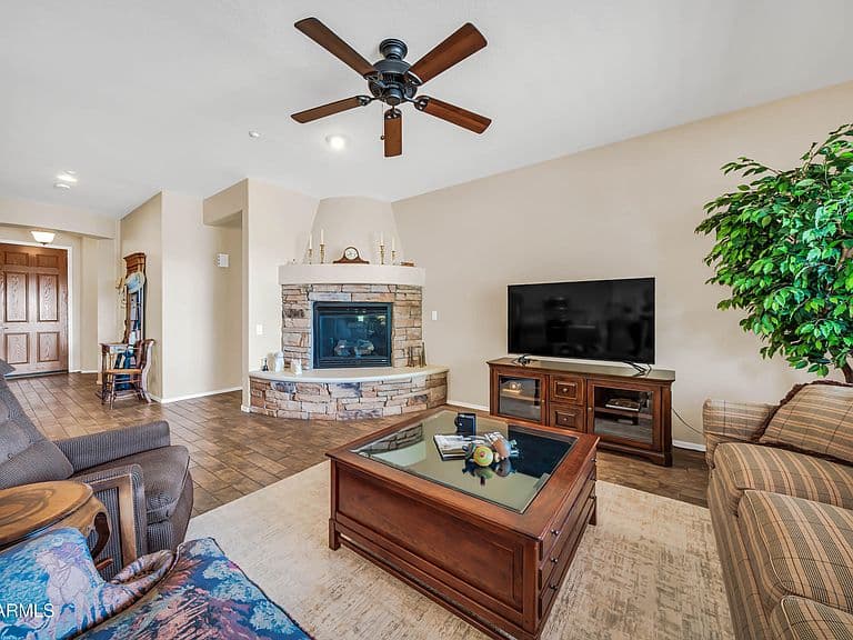 3353 W INSPIRATION Drive photo 2