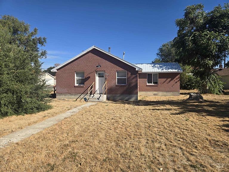 1110 Colorado St photo 1