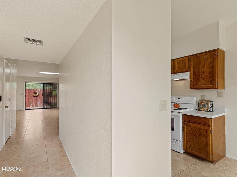 8905 E Calle Norlo photo 5