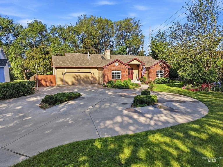 115 Walnut Creek Way photo 3
