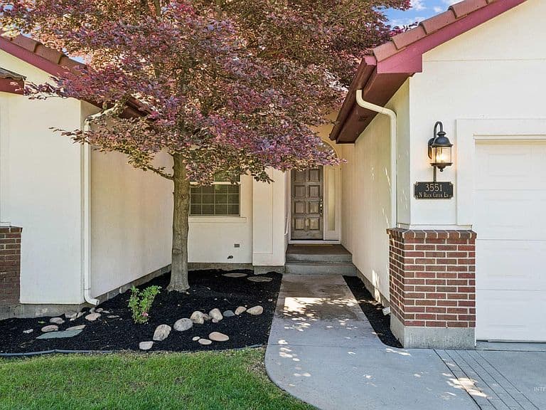 3551 N Rock Creek Ln photo 4