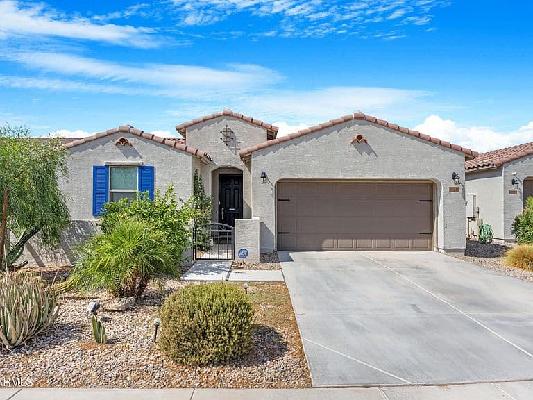 40730 W HALEY Drive photo 1