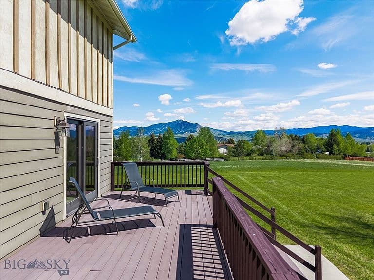 220 Ridge Trl photo 4