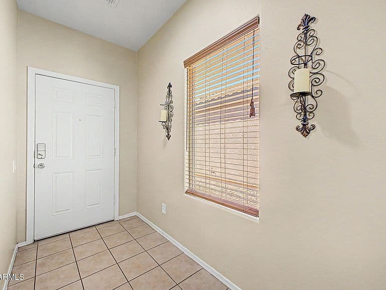 10800 W COTTONTAIL Lane photo 5