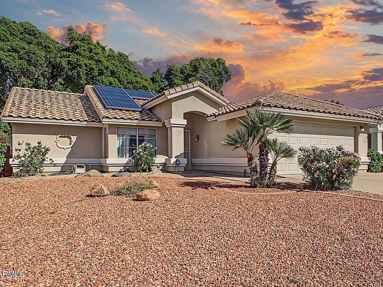 6538 E RUSSELL Street photo 1