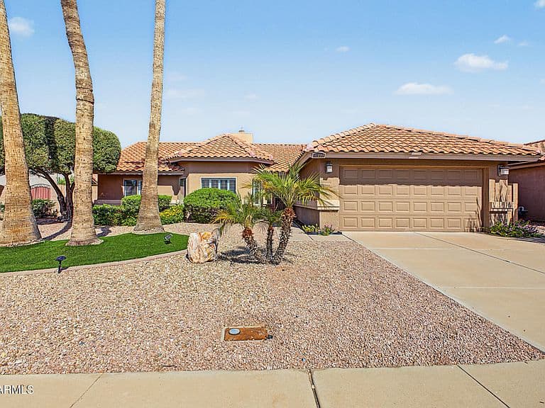 11038 W RUNION Drive photo 1