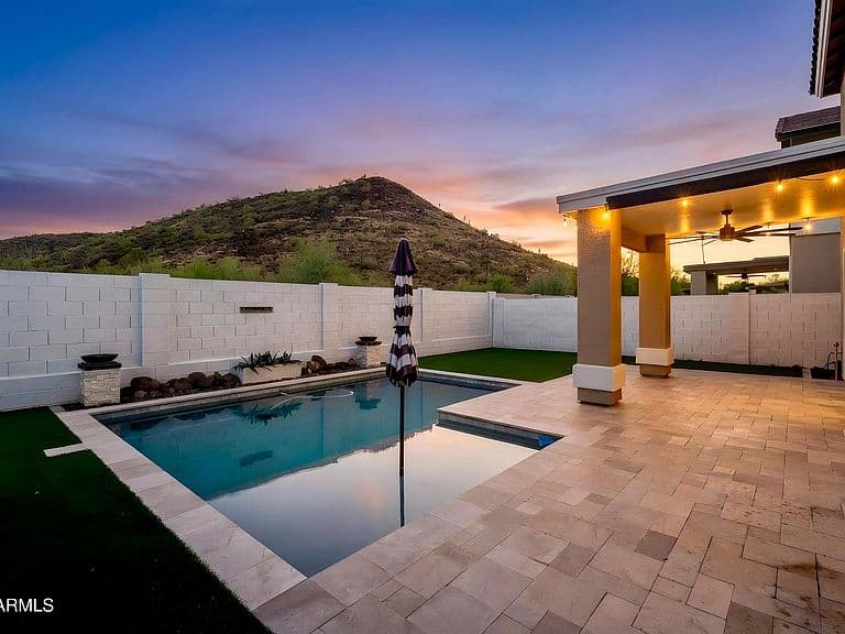 1644 E CIELO GRANDE Avenue photo 1