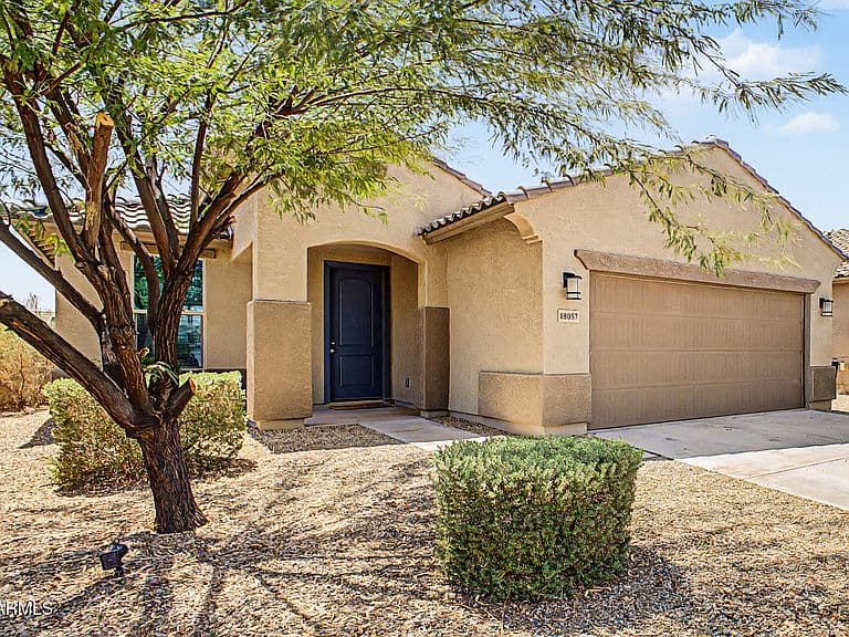 18057 W IDA Lane photo 1
