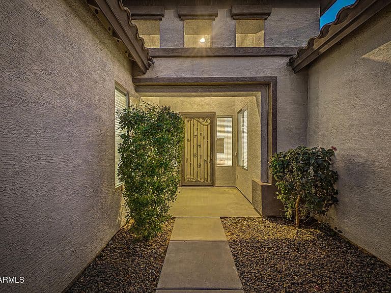 5610 S EUCALYPTUS Place photo 5