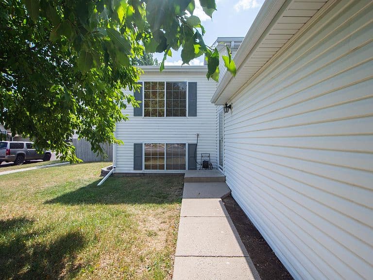 5118 7th Ln S photo 2