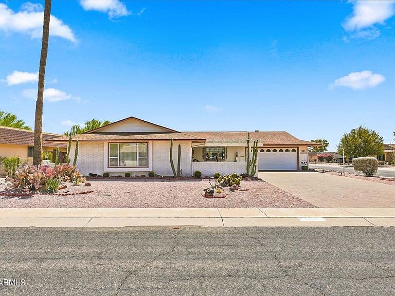 11053 W PINE HOLLOW Drive photo 1
