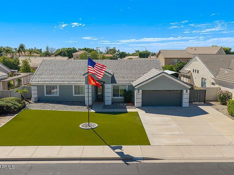 2727 E HERMOSA VISTA Drive photo 1