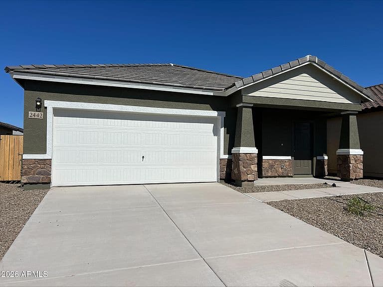 2442 E EQUINE Drive photo 1