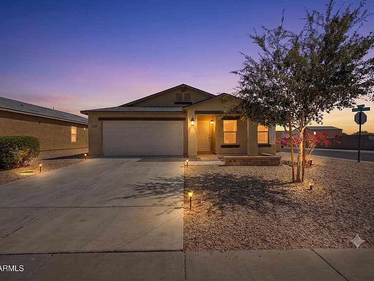 159 E IMPALA Place photo 1