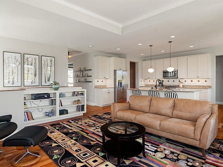 70 Dunmore Lane photo 4