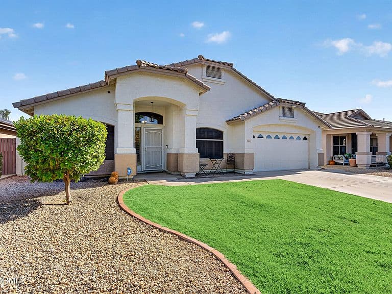 12863 W LEWIS Avenue photo 3