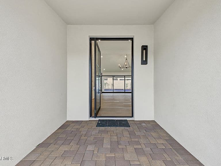 8008 E DEL PLATINO Drive photo 4