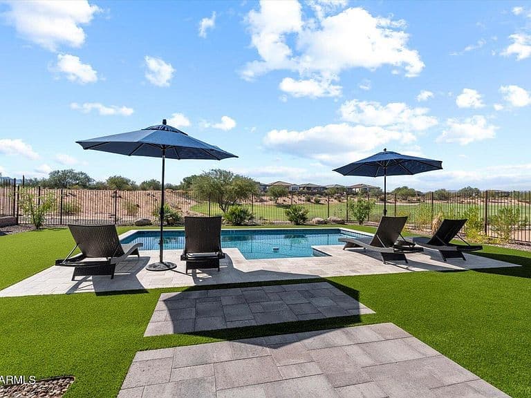 28500 N CAMEL ROCK Court photo 4