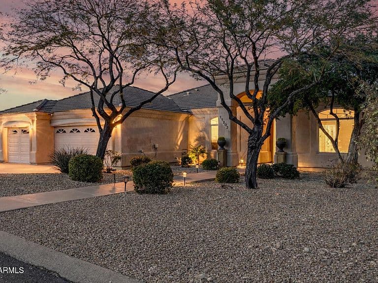 11203 N PINTO Drive photo 2