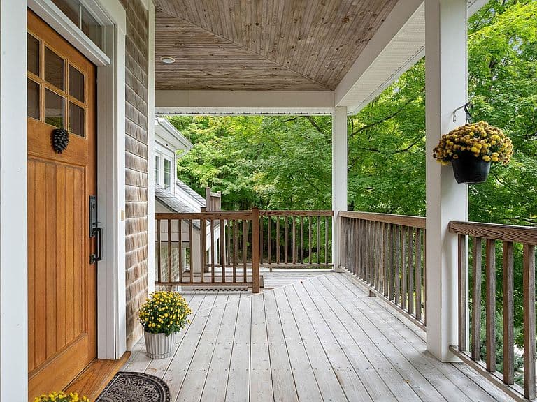 6304 Dorset Street photo 3