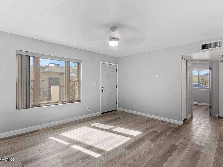2151 N MERIDIAN Road #32 photo 5