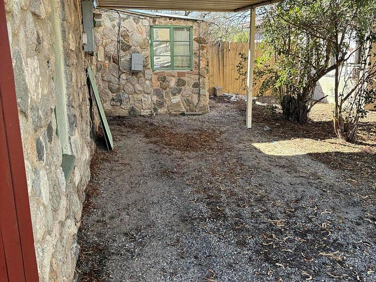 2807 N Sycamore Ave photo 5
